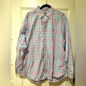Men’s Vineyard Vine Button Up Shirt, size XL
